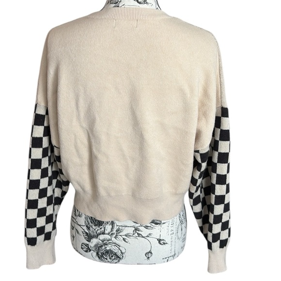 Originality Smiley Sweater Checked Sleeves Cropped Juniors Size M Cream & Black - Picture 3 of 6